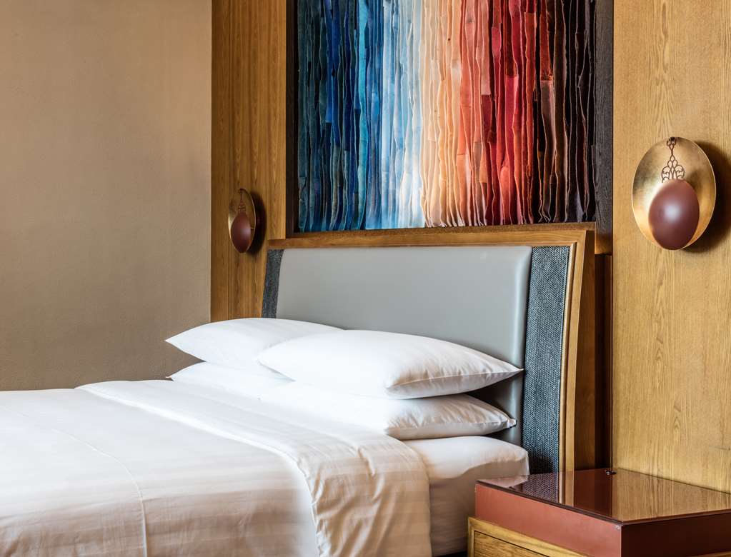 shangri la resort shangri la