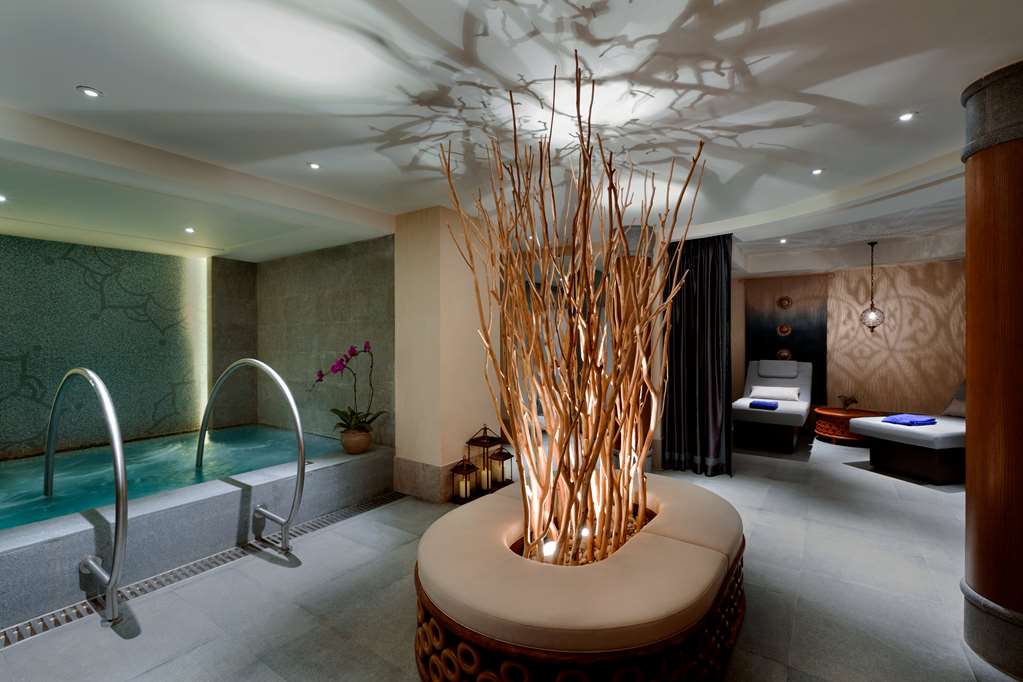 shangri la resort shangri la