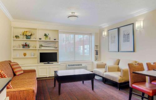 extended stay america suites boston waltham 52 4th ave