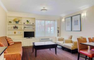 extended stay america suites boston waltham 52 4th ave