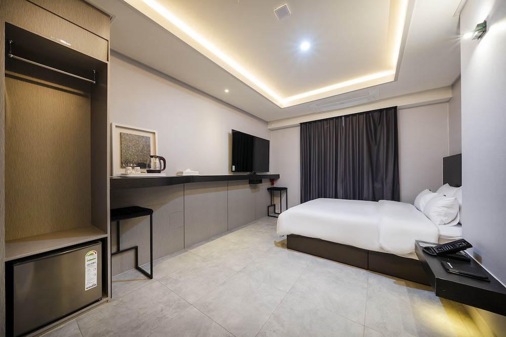 browndot gwangju sangmu