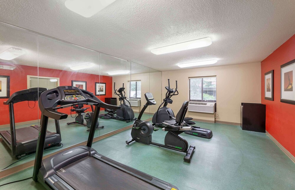 extended stay america suites cleveland westlake