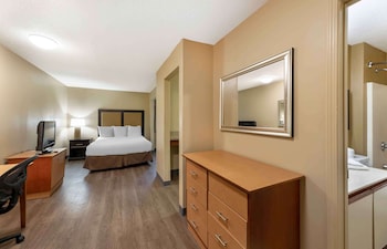 extended stay america suites cleveland westlake