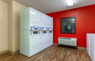 extended stay america suites rockford i90