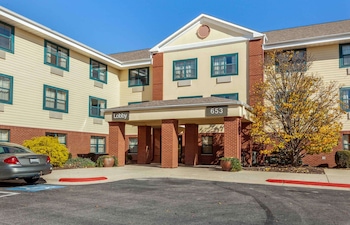 extended stay america suites rockford i90