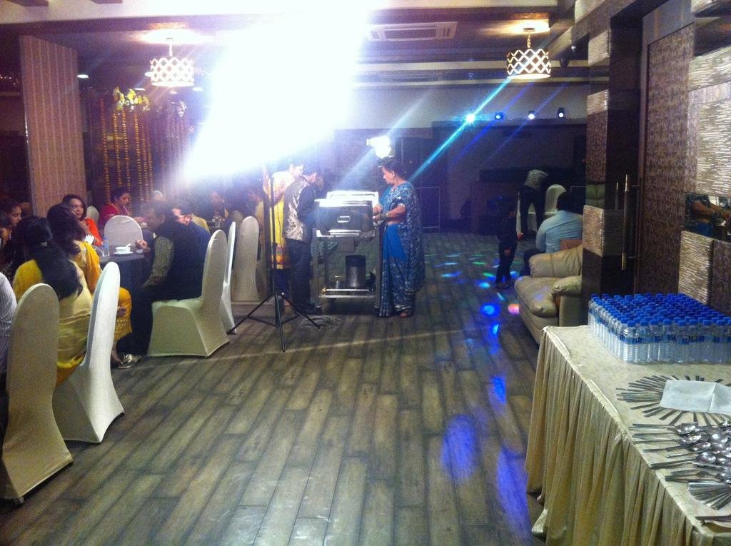 Beyond Hotel,Malviya Nagar,3 star