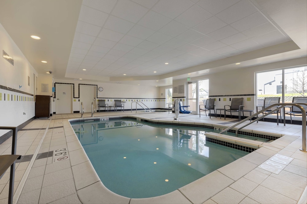 fairfield inn and suites by marriott rockford