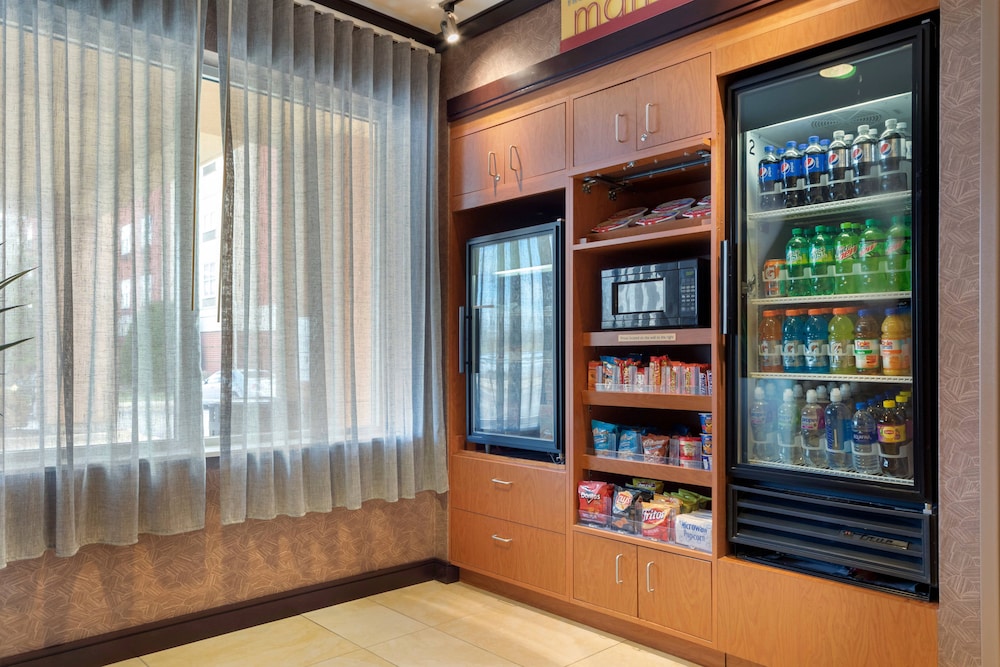 fairfield inn and suites by marriott rockford