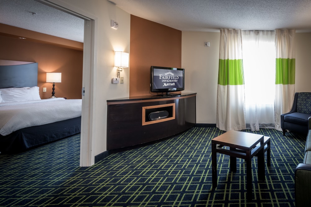 Fairfield Inn & Suites By Marriott Tupelo,Saltillo>>Lee County,3 star