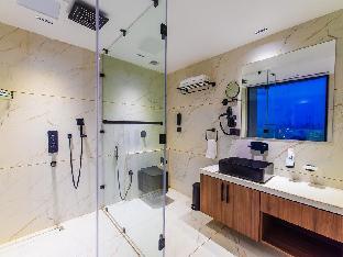 hotel grand dhillon