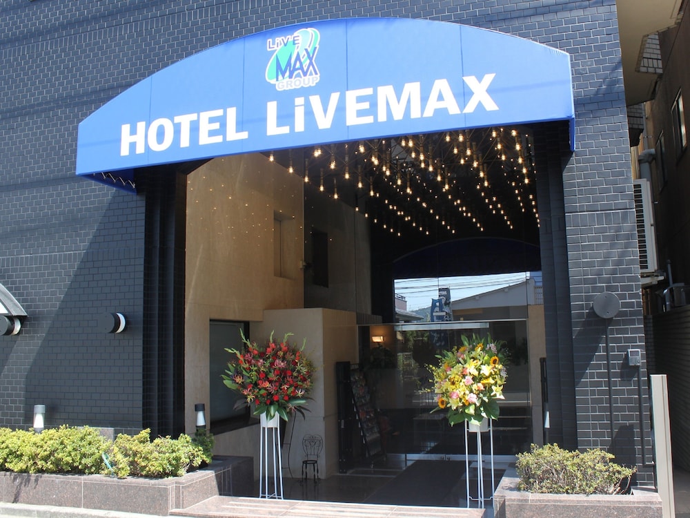 hotel live max budget tokyo hamura station