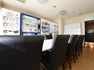 hotel live max budget tokyo hamura station