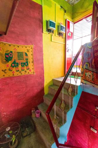 somit paying guest house