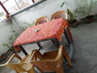 somit paying guest house