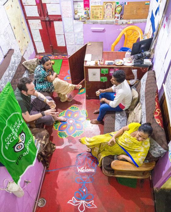 somit paying guest house