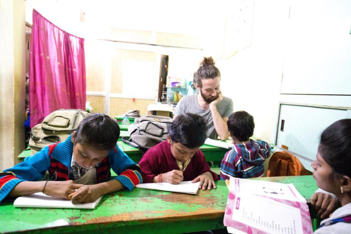 somit paying guest house