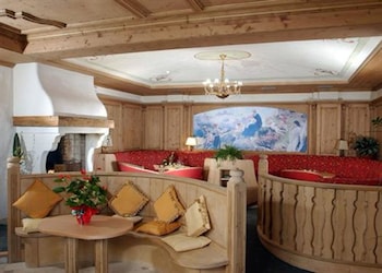 Hotel Casa Del Campo,Madonna Di Campiglio>>Campo Carlo Magno,4 star