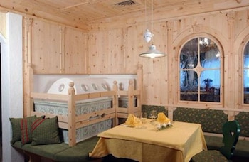 Hotel Casa Del Campo,Madonna Di Campiglio>>Campo Carlo Magno,4 star