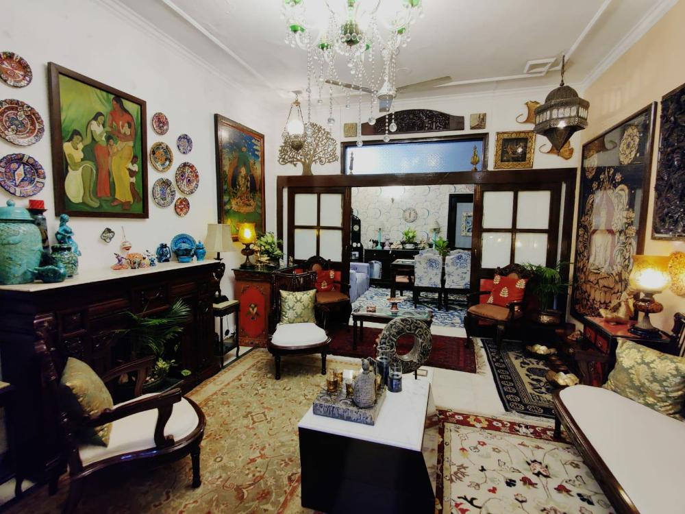 on the house bed and breakfast