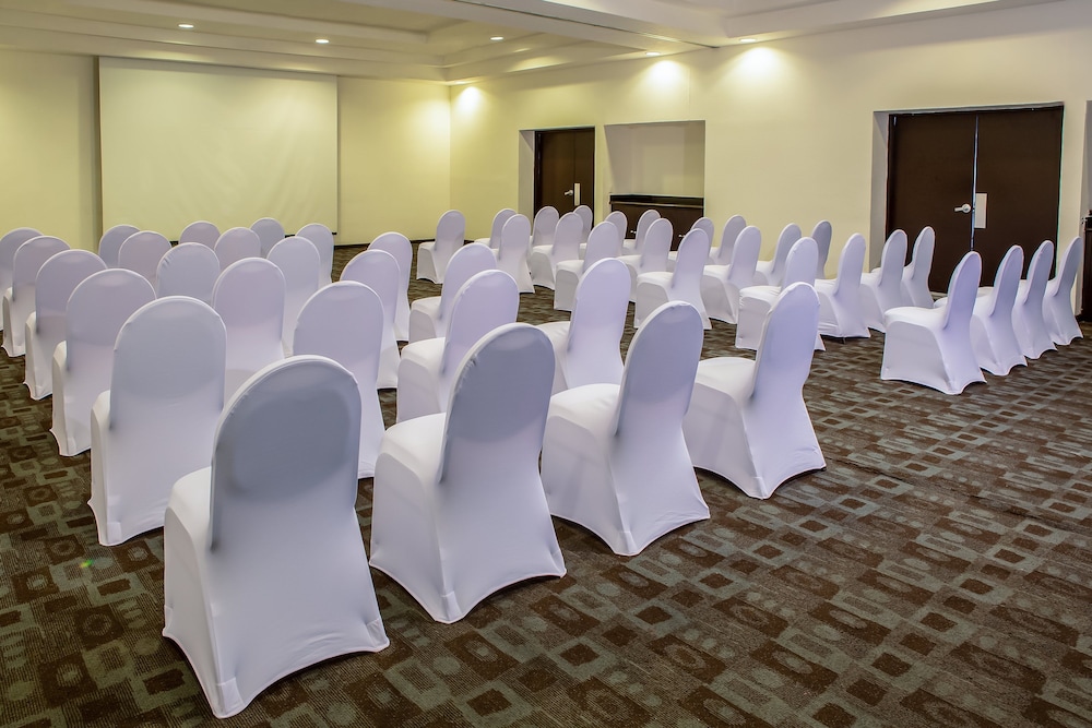 fiesta inn tampico