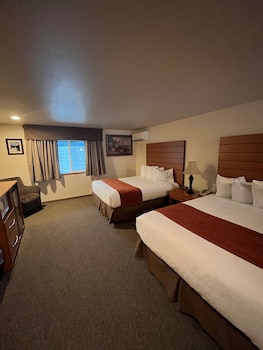 seasons motel