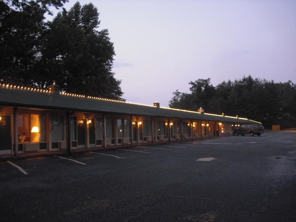 saluda
