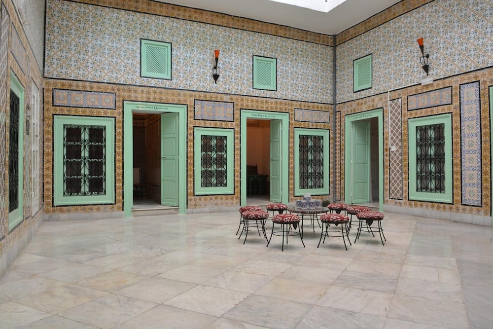 dar ya hostel