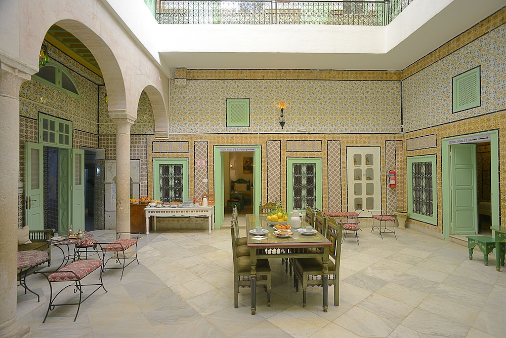 dar ya hostel