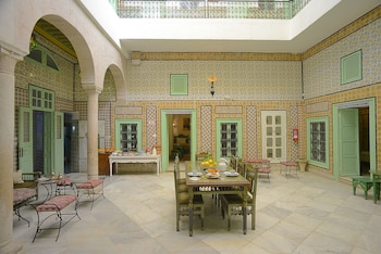 dar ya hostel