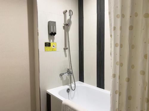 Wholesome Hotel,Wanhua>>Taipei,3 star