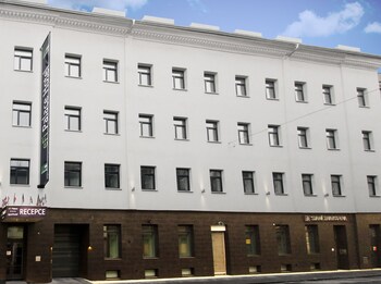 efi palace hotel