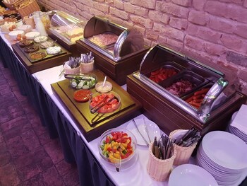 efi palace hotel