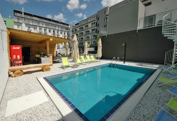 efi palace hotel