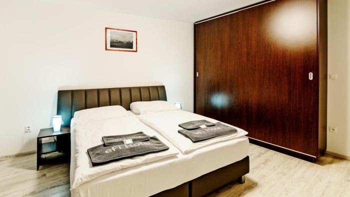 efi palace hotel