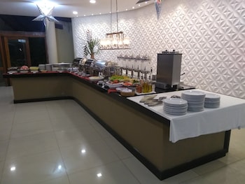 Floral Inn Family Hotel,Praia De Curuipe>>Porto Seguro,4 star