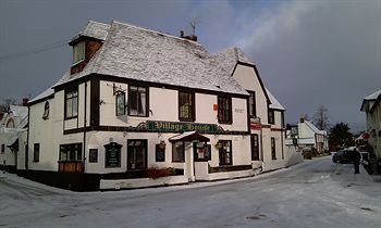 Village House Coaching Inn