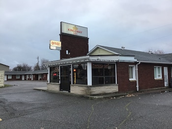 Kingsway Inn Motel,Fort William First Nation>>Thunder Bay,2 star