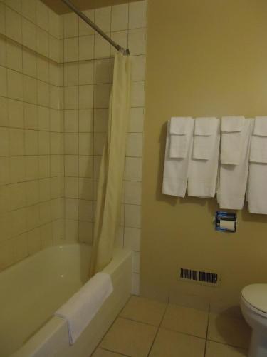 kingsway inn motel