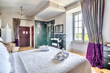 chateau de lepinay