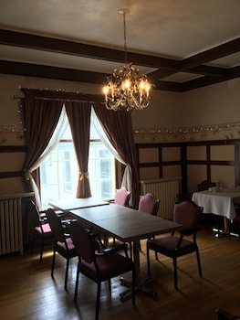 marmora and lake inn