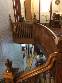 marmora and lake inn