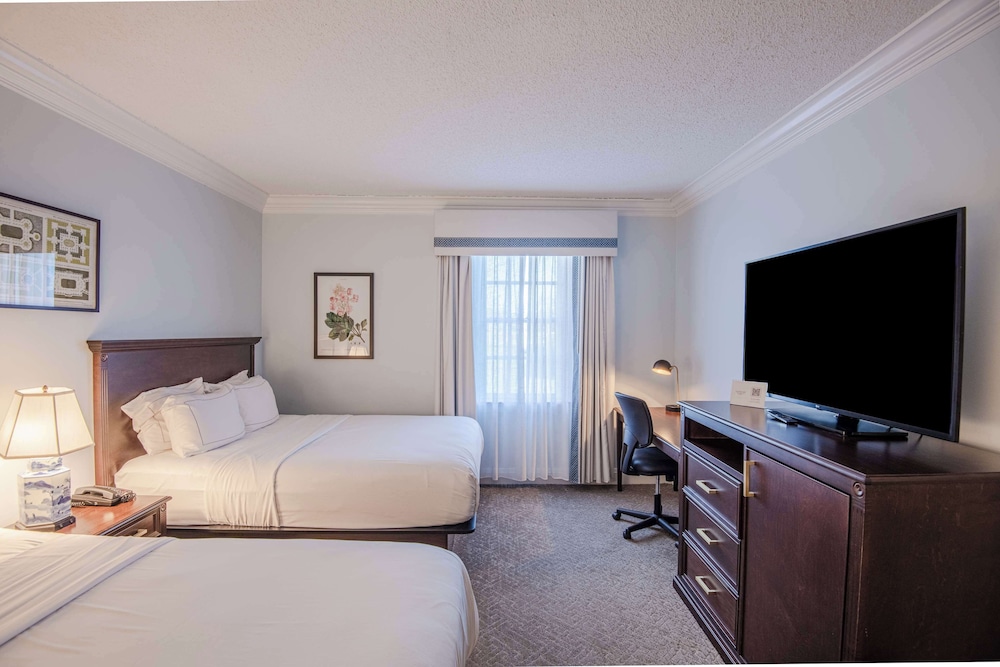 the founders inn and spa tapestry collection by hilton
