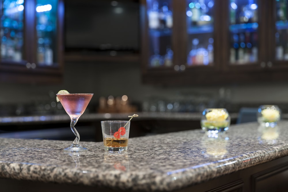 holiday inn savannah historic district by ihg