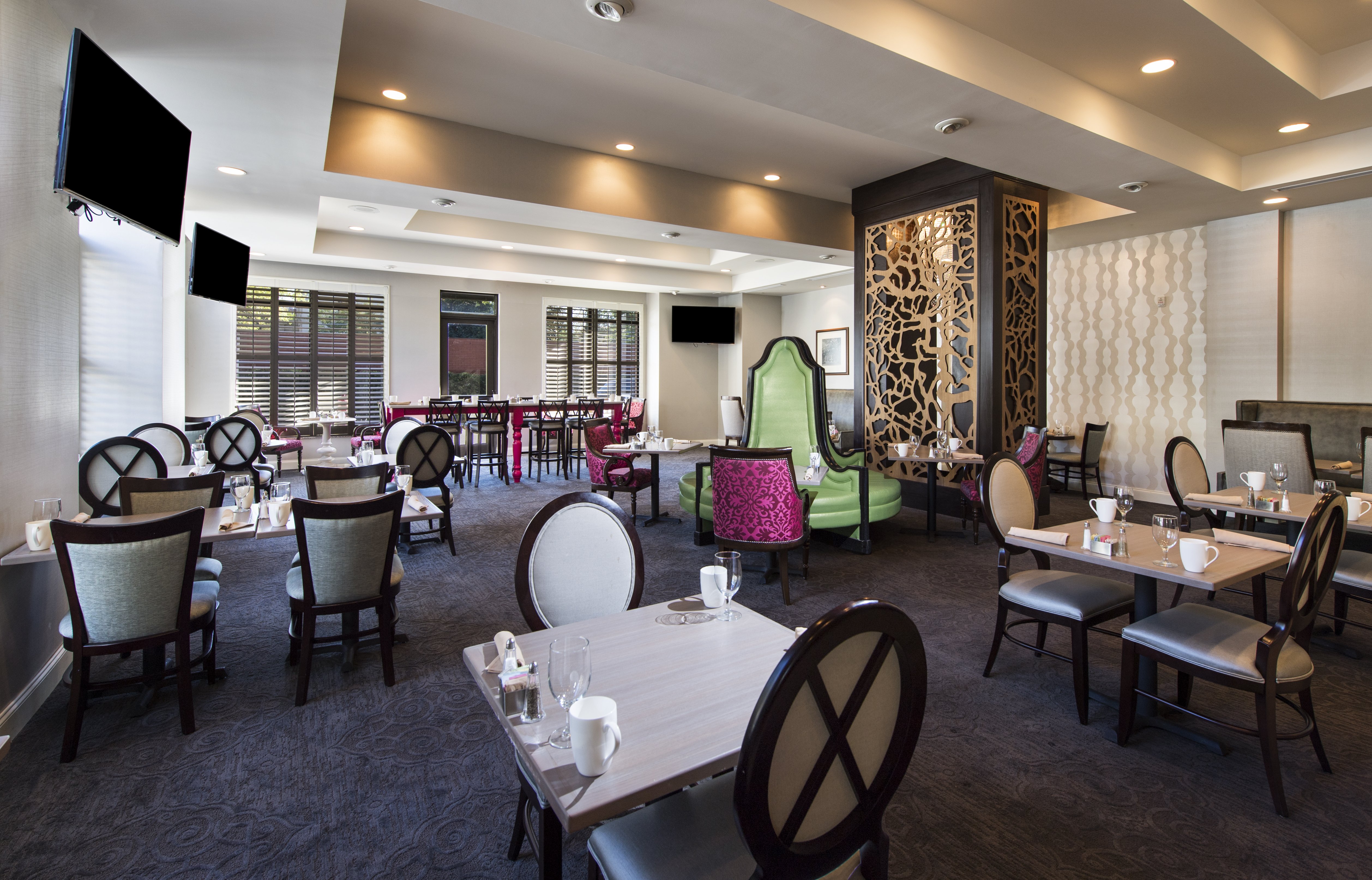 holiday inn savannah historic district by ihg