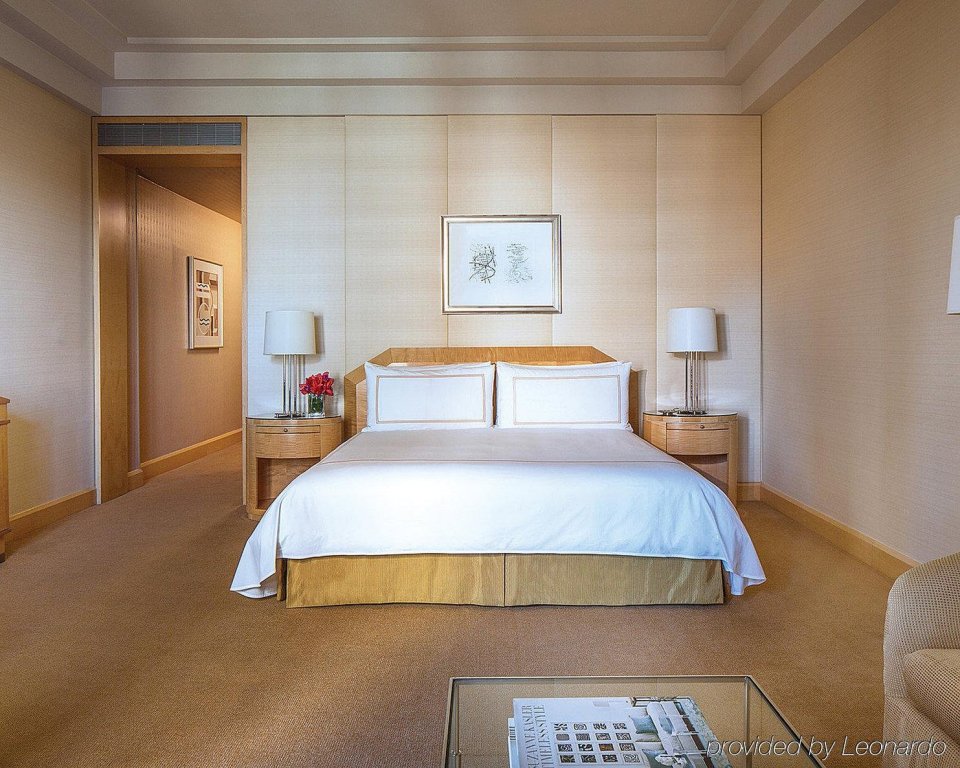 four seasons hotel new york