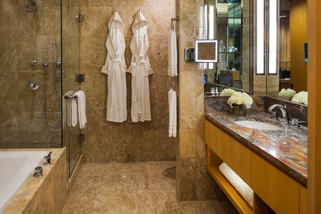 four seasons hotel new york