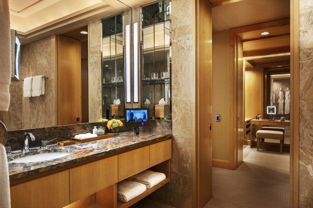 four seasons hotel new york