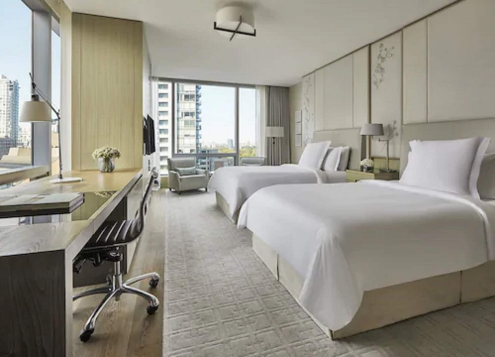 Four Seasons Hotel Toronto,Central Ontario>>Toronto,5 star