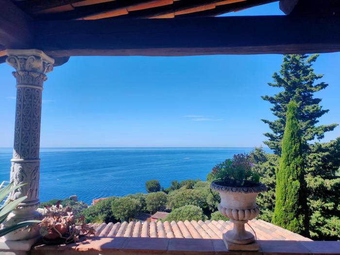 villa azur