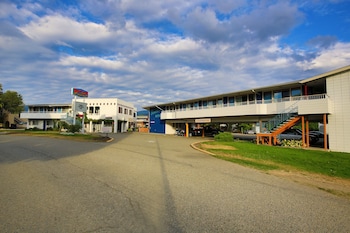 bowmont motel